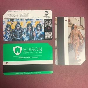 Collection of NYC metro cards